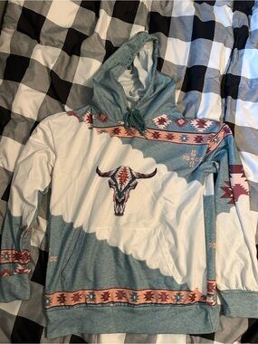 Southwestern Bull Skull Hooded Pullover in Teal and White